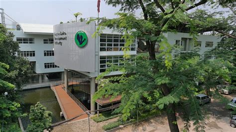 Laguna Lake Development Authority (Llda) .